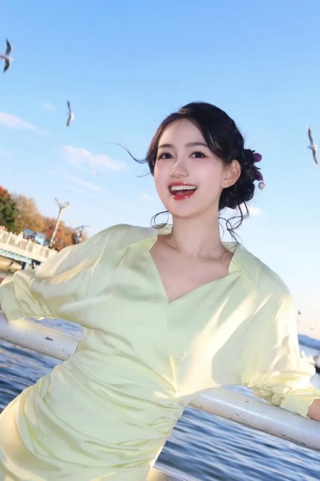 那个带飞安德玛的库里，要单飞了