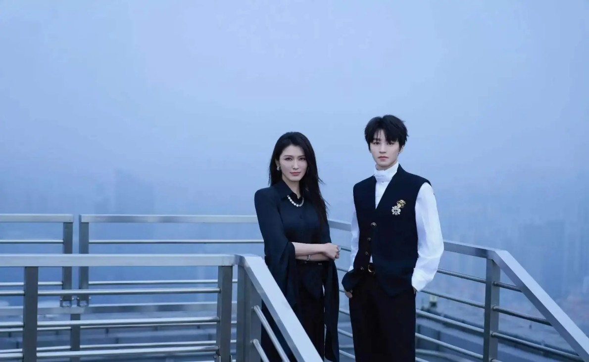 别只顾嘲笑陈光标哭错坟！标哥和张雪的那场反目，才是真正的大瓜